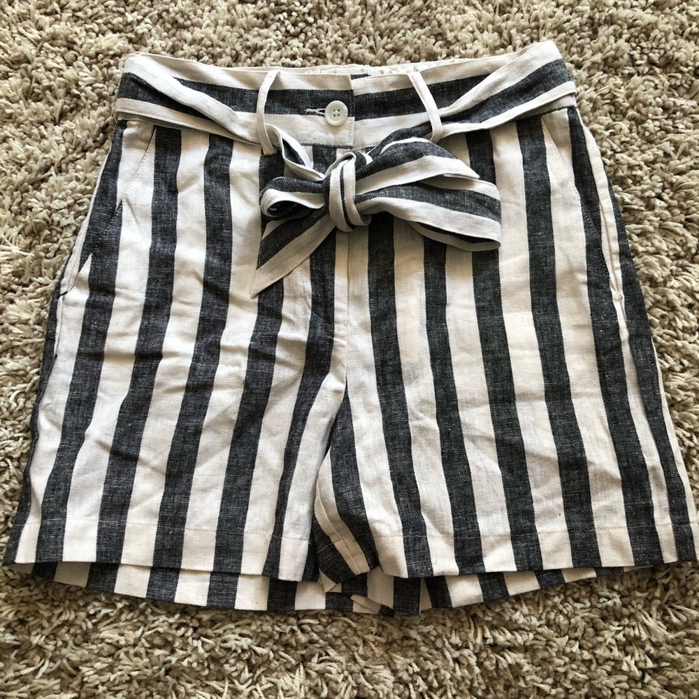 Highwaist Tie Shorts